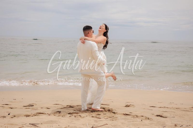 Wedding in Puerto Viejo Costa Rica Beach by Gabriel Anta Photographer