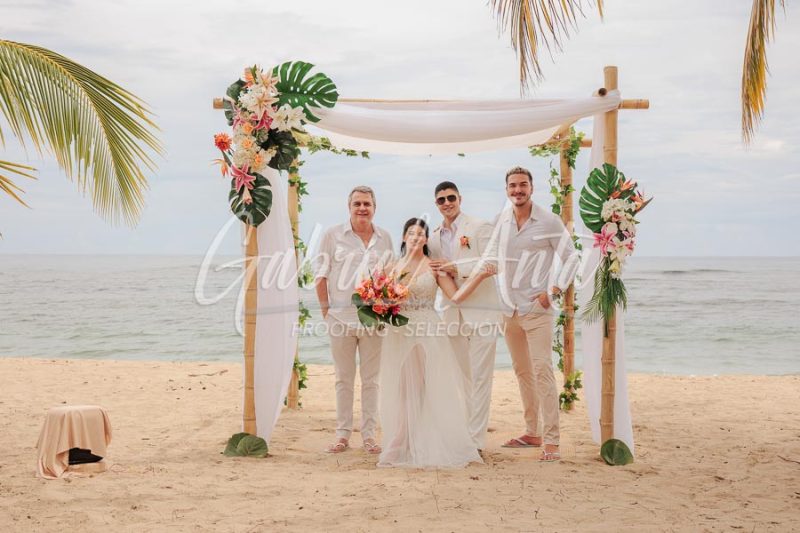 Wedding in Puerto Viejo Costa Rica Beach by Gabriel Anta Photographer