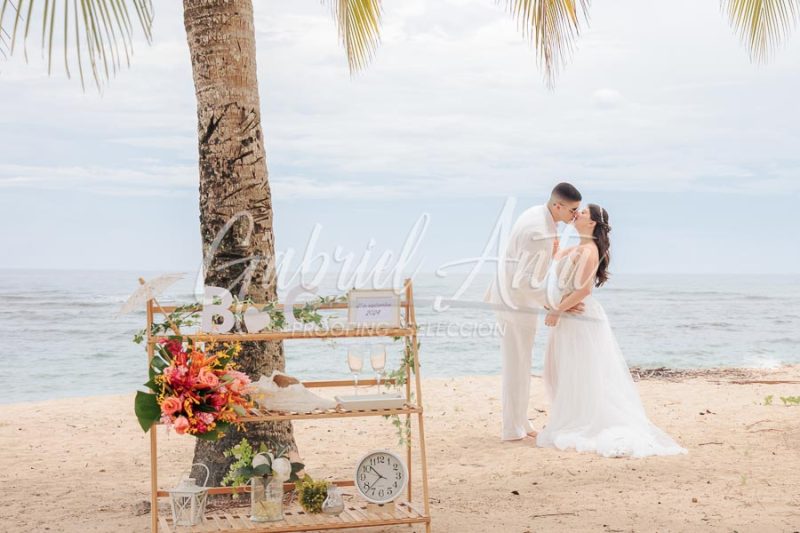 Wedding in Puerto Viejo Costa Rica Beach by Gabriel Anta Photographer