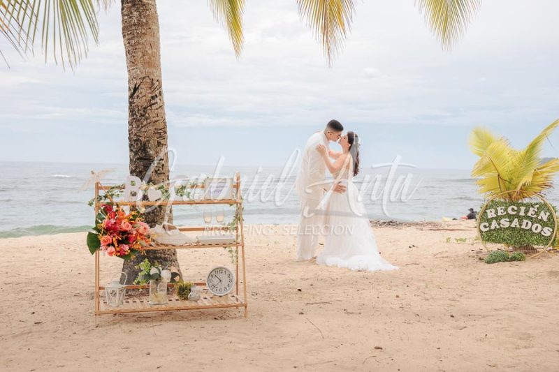Wedding in Puerto Viejo Costa Rica Beach by Gabriel Anta Photographer