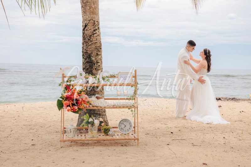 Wedding in Puerto Viejo Costa Rica Beach by Gabriel Anta Photographer