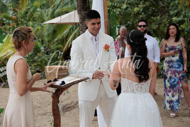 Wedding in Puerto Viejo Costa Rica Beach by Gabriel Anta Photographer