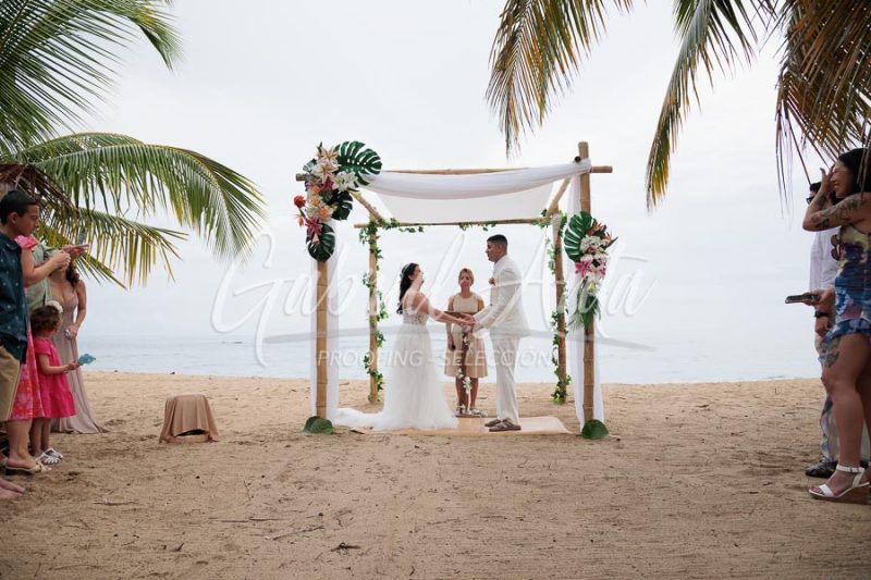 Wedding in Puerto Viejo Costa Rica Beach by Gabriel Anta Photographer