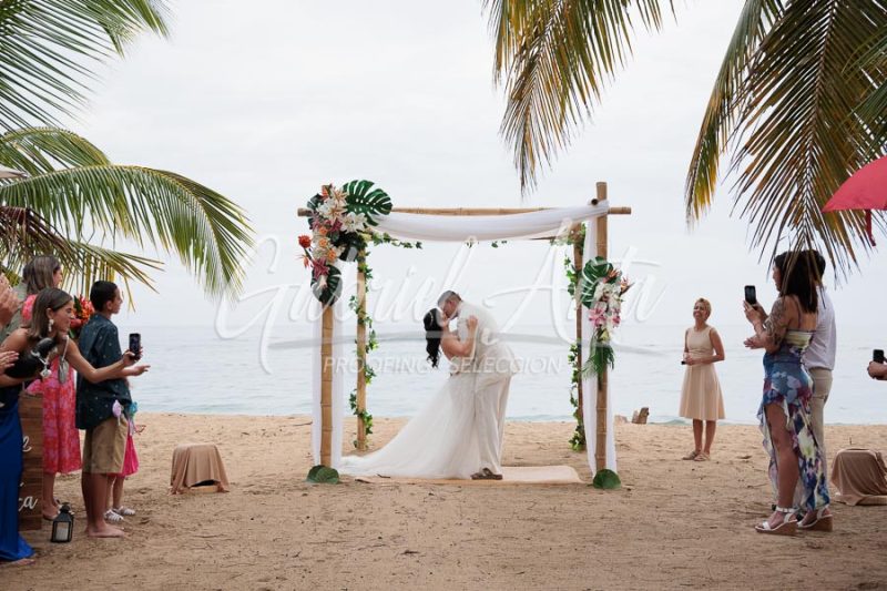 Wedding in Puerto Viejo Costa Rica Beach by Gabriel Anta Photographer