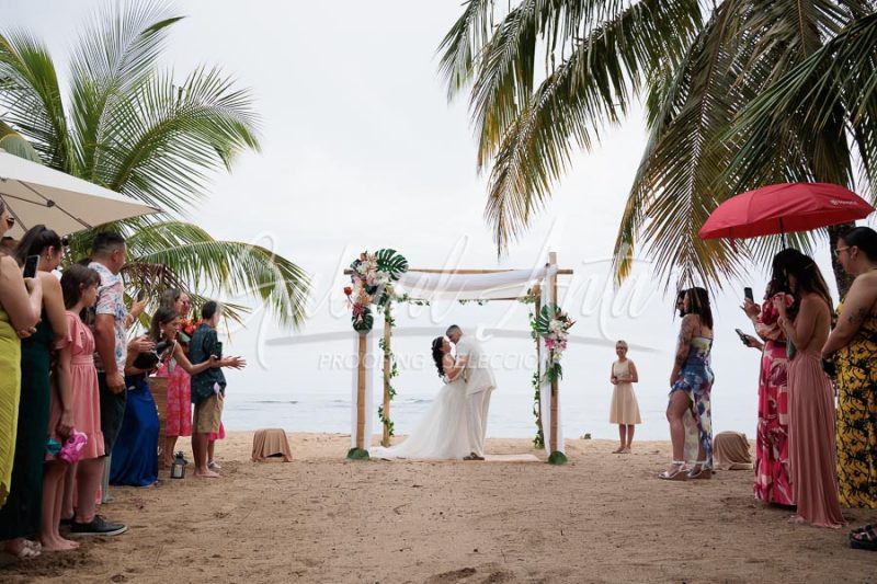 Wedding in Puerto Viejo Costa Rica Beach by Gabriel Anta Photographer