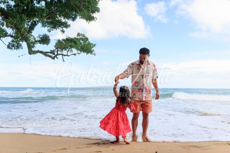 Sesión de Fotos de Maternidad en Puerto Viejo de Talamanca (Costa Rica)