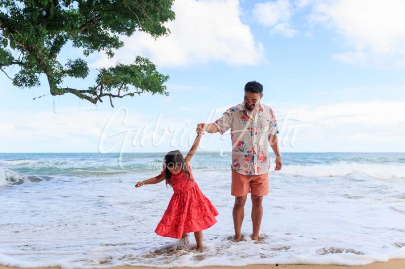 Sesión de Fotos de Maternidad en Puerto Viejo de Talamanca (Costa Rica)