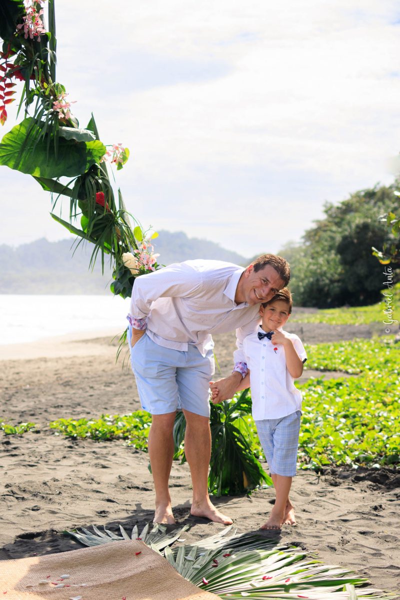 Elopement Wedding in Costa Rica - Puerto Viejo de Talamanca