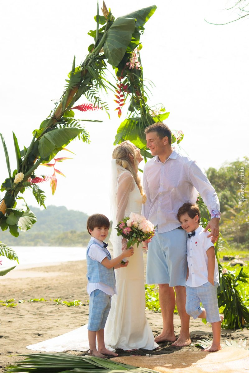 Elopement Wedding in Costa Rica - Puerto Viejo de Talamanca