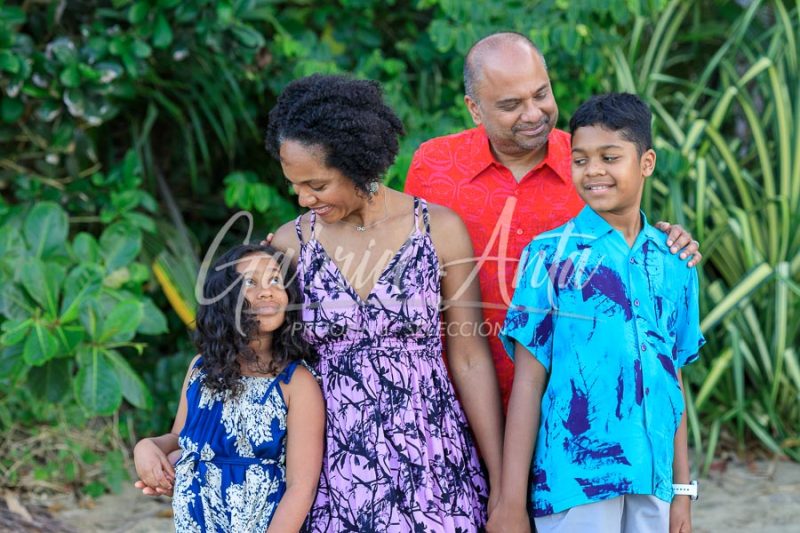 Family Photo Shoot Costa Rica Puerto Viejo