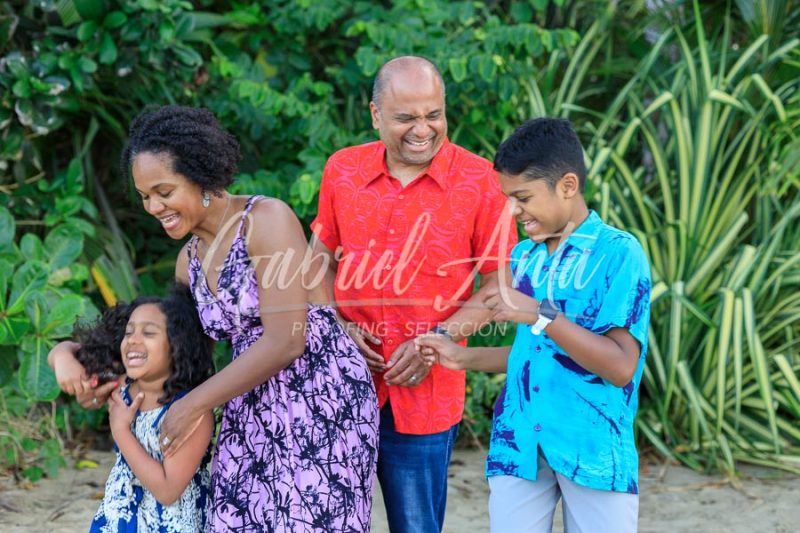 Family Photo Shoot Costa Rica Puerto Viejo