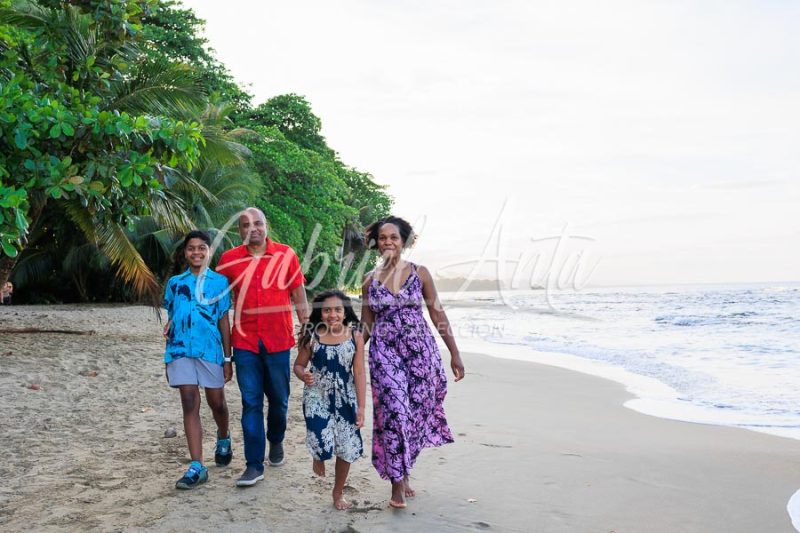 Family Photo Shoot Costa Rica Puerto Viejo