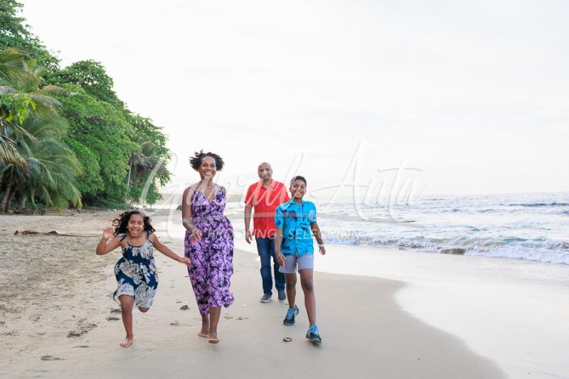 Family Photo Shoot Costa Rica Puerto Viejo