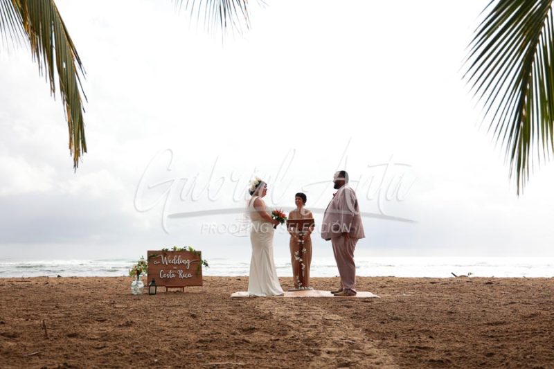 Elopement Wedding in Puerto Viejo de Talamanca Costa Rica