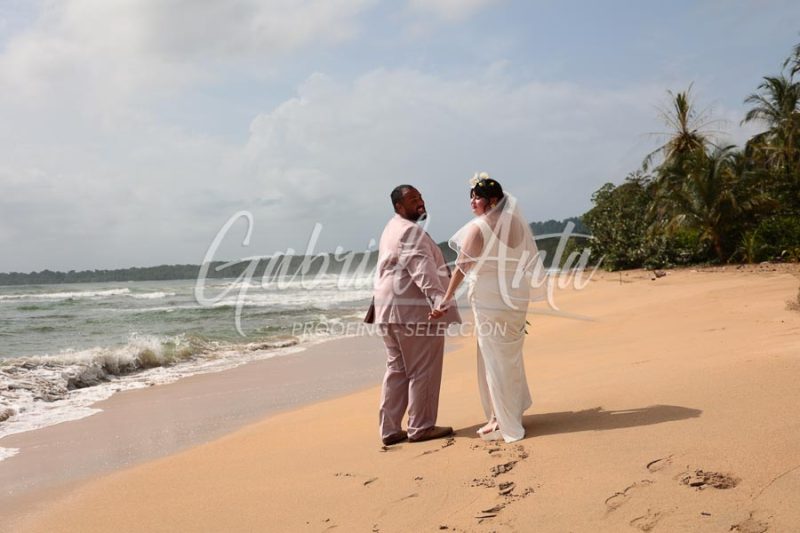 Elopement Wedding in Puerto Viejo de Talamanca Costa Rica