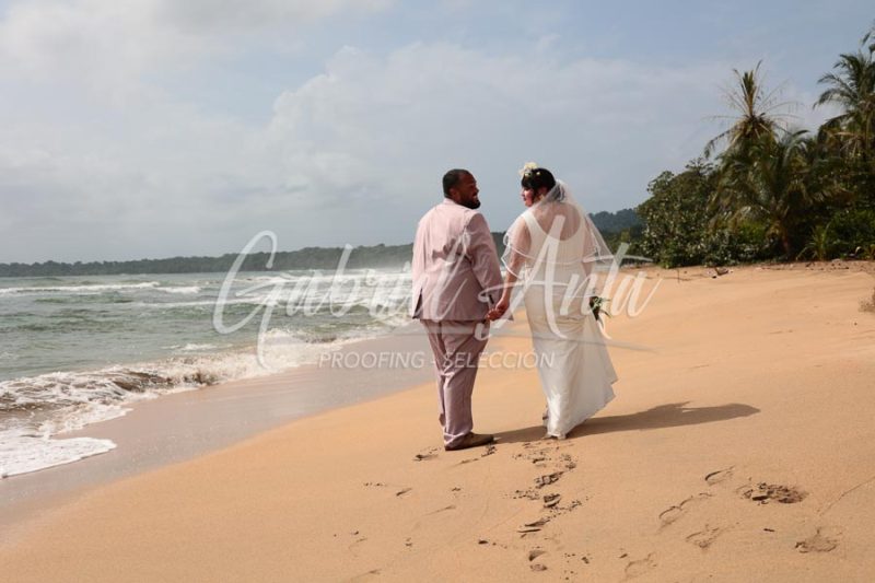 Elopement Wedding in Puerto Viejo de Talamanca Costa Rica