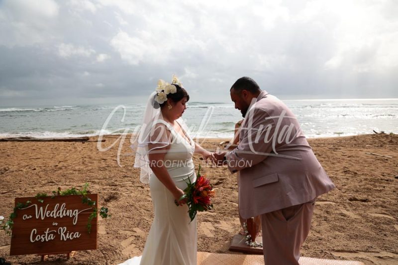 Elopement Wedding in Puerto Viejo de Talamanca Costa Rica