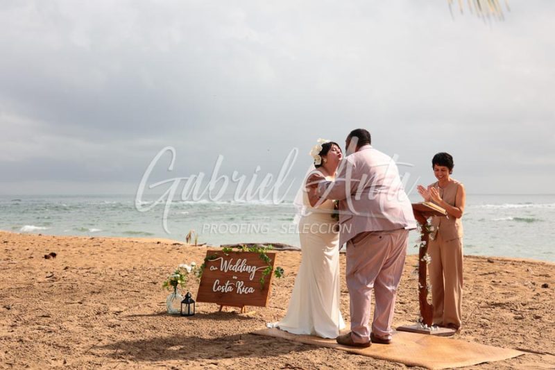 Elopement Wedding in Puerto Viejo de Talamanca Costa Rica