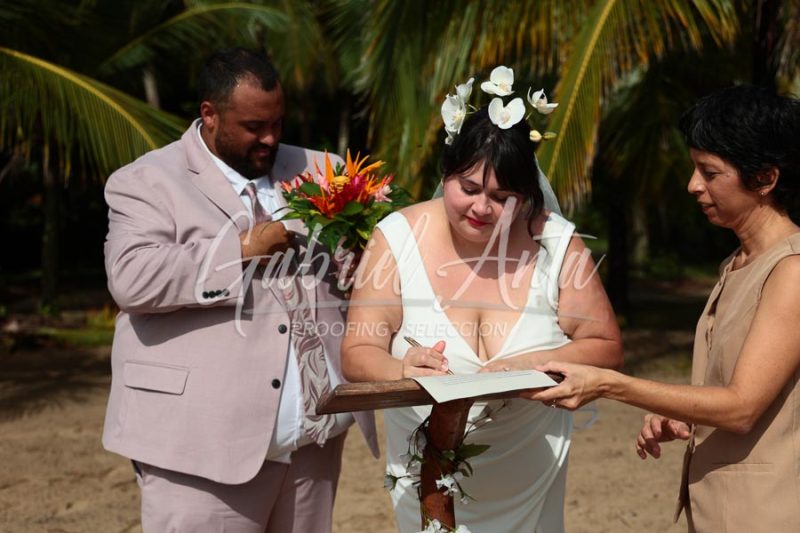 Elopement Wedding in Puerto Viejo de Talamanca Costa Rica