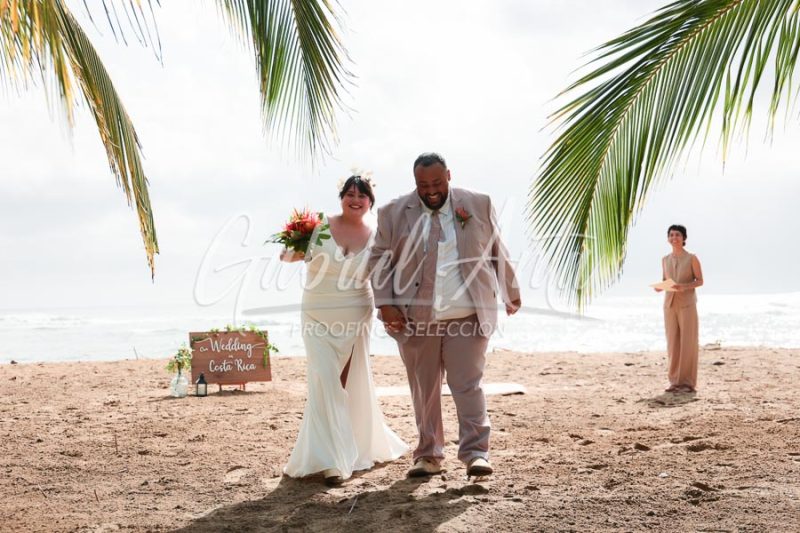 Elopement Wedding in Puerto Viejo de Talamanca Costa Rica