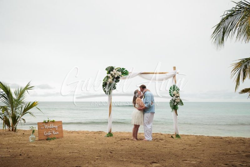 Elopement Wedding in Costa Rica - Puerto Viejo de Talamanca