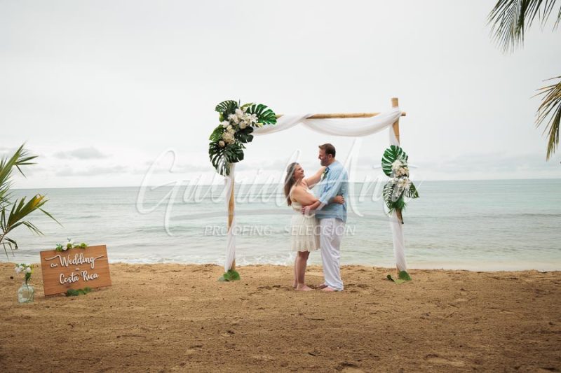 Elopement Wedding in Costa Rica - Puerto Viejo de Talamanca