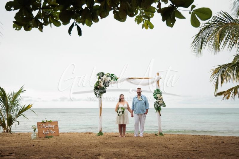 Elopement Wedding in Costa Rica - Puerto Viejo de Talamanca