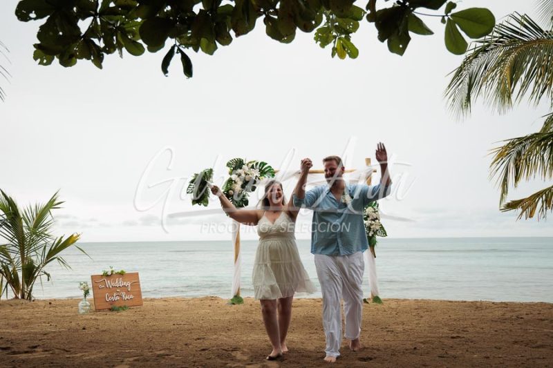 Elopement Wedding in Costa Rica - Puerto Viejo de Talamanca