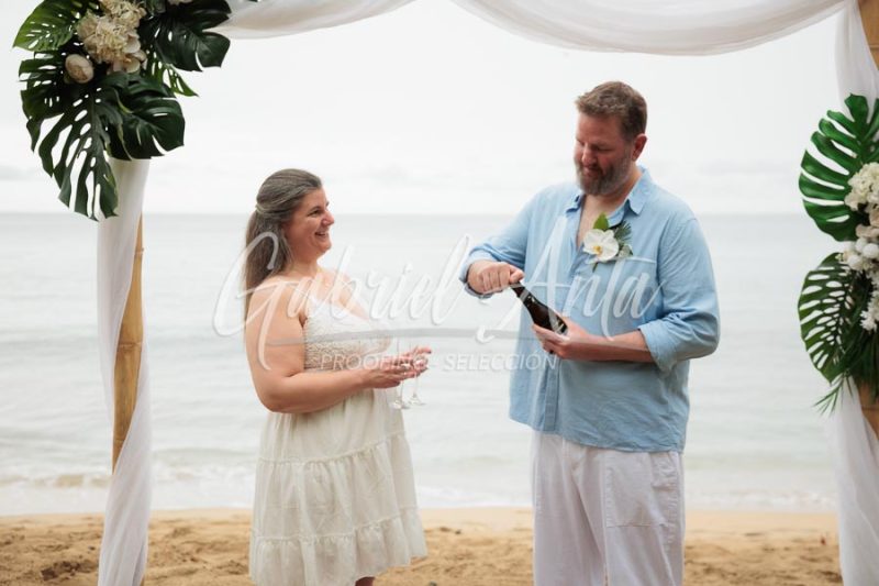 Elopement Wedding in Costa Rica - Puerto Viejo de Talamanca
