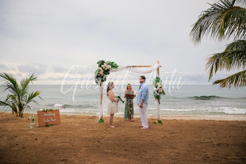 Elopement Wedding in Costa Rica - Puerto Viejo de Talamanca
