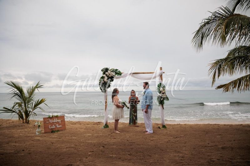 Elopement Wedding in Costa Rica - Puerto Viejo de Talamanca