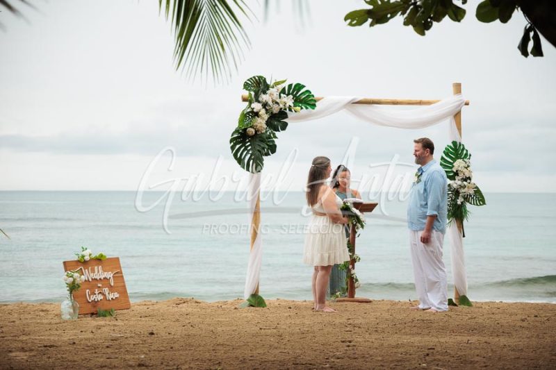 Elopement Wedding in Costa Rica - Puerto Viejo de Talamanca