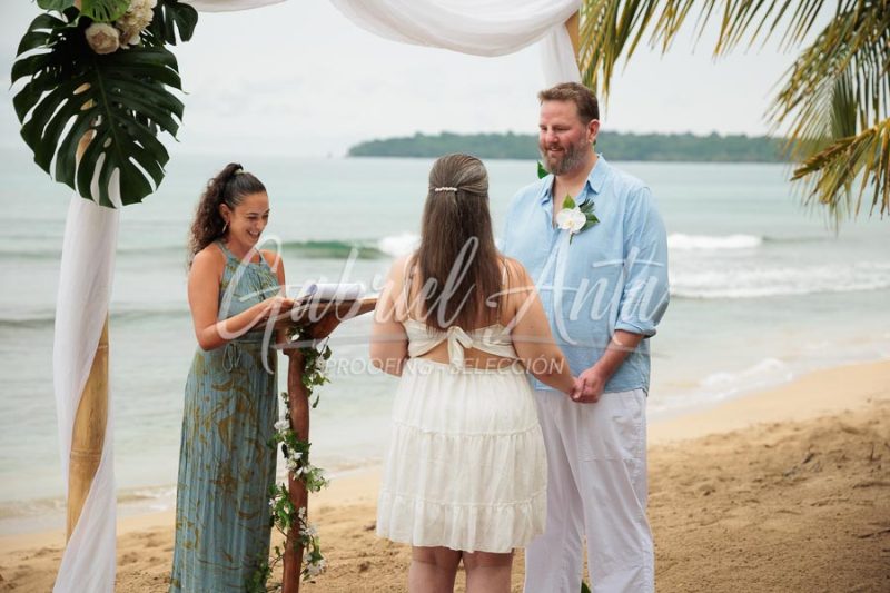 Elopement Wedding in Costa Rica - Puerto Viejo de Talamanca