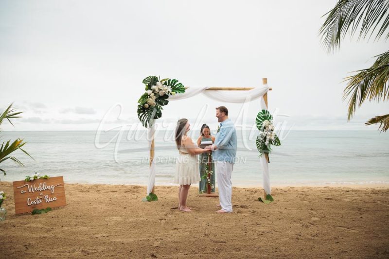 Elopement Wedding in Costa Rica - Puerto Viejo de Talamanca