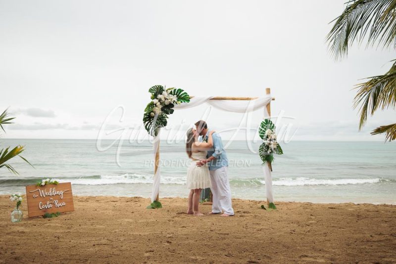 Elopement Wedding in Costa Rica - Puerto Viejo de Talamanca