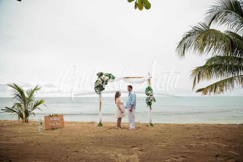 Elopement Wedding in Costa Rica - Puerto Viejo de Talamanca