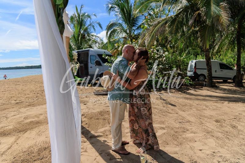 Propuesta de Matrimonio Pedida en Puerto Viejo (Costa Rica)