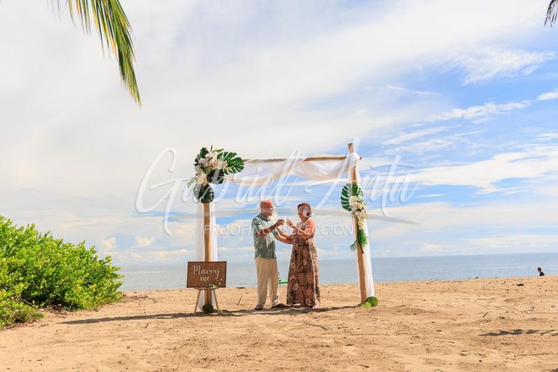 Propuesta de Matrimonio Pedida en Puerto Viejo (Costa Rica)