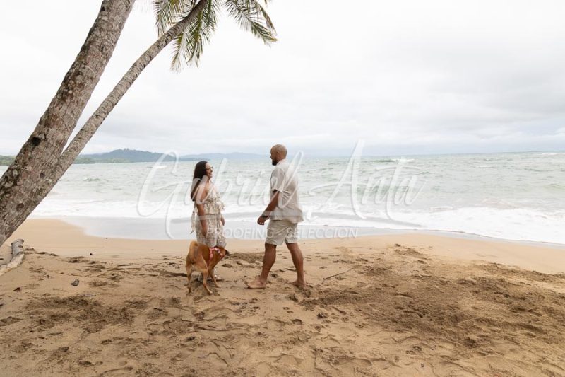 Propuesta de Matrimonio en la Playa en Puerto Viejo de Talamanca (Costa Rica)