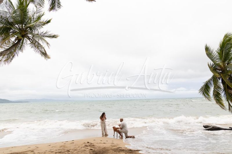 Propuesta de Matrimonio en la Playa en Puerto Viejo de Talamanca (Costa Rica)