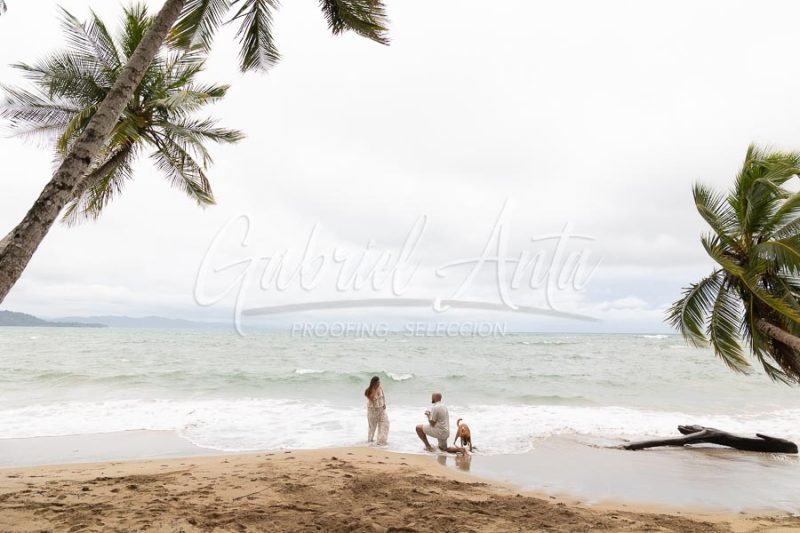 Propuesta de Matrimonio en la Playa en Puerto Viejo de Talamanca (Costa Rica)
