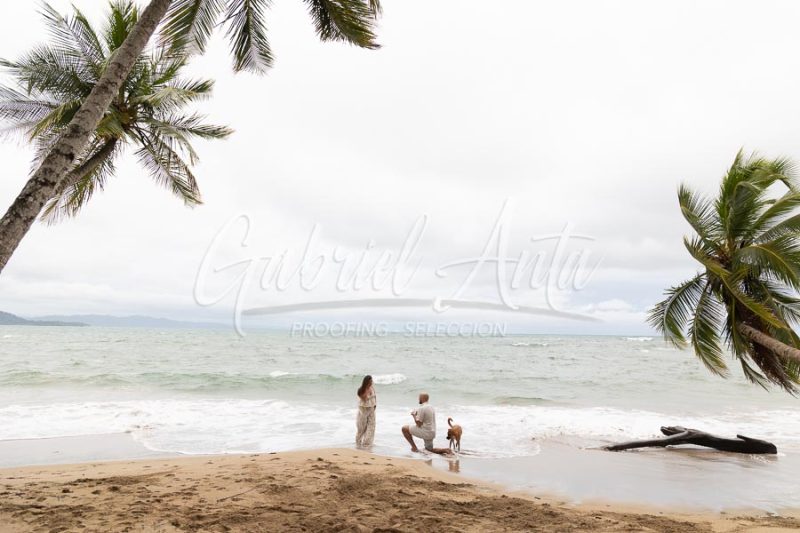 Propuesta de Matrimonio en la Playa en Puerto Viejo de Talamanca (Costa Rica)