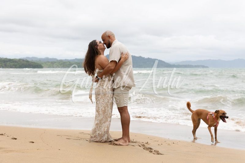 Propuesta de Matrimonio en la Playa en Puerto Viejo de Talamanca (Costa Rica)