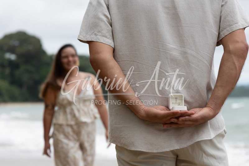 Propuesta de Matrimonio en la Playa en Puerto Viejo de Talamanca (Costa Rica)