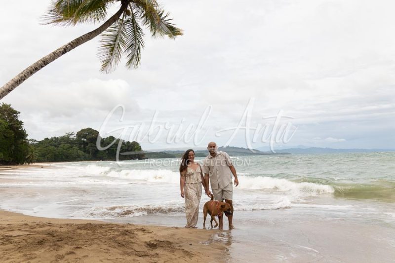 Propuesta de Matrimonio en la Playa en Puerto Viejo de Talamanca (Costa Rica)