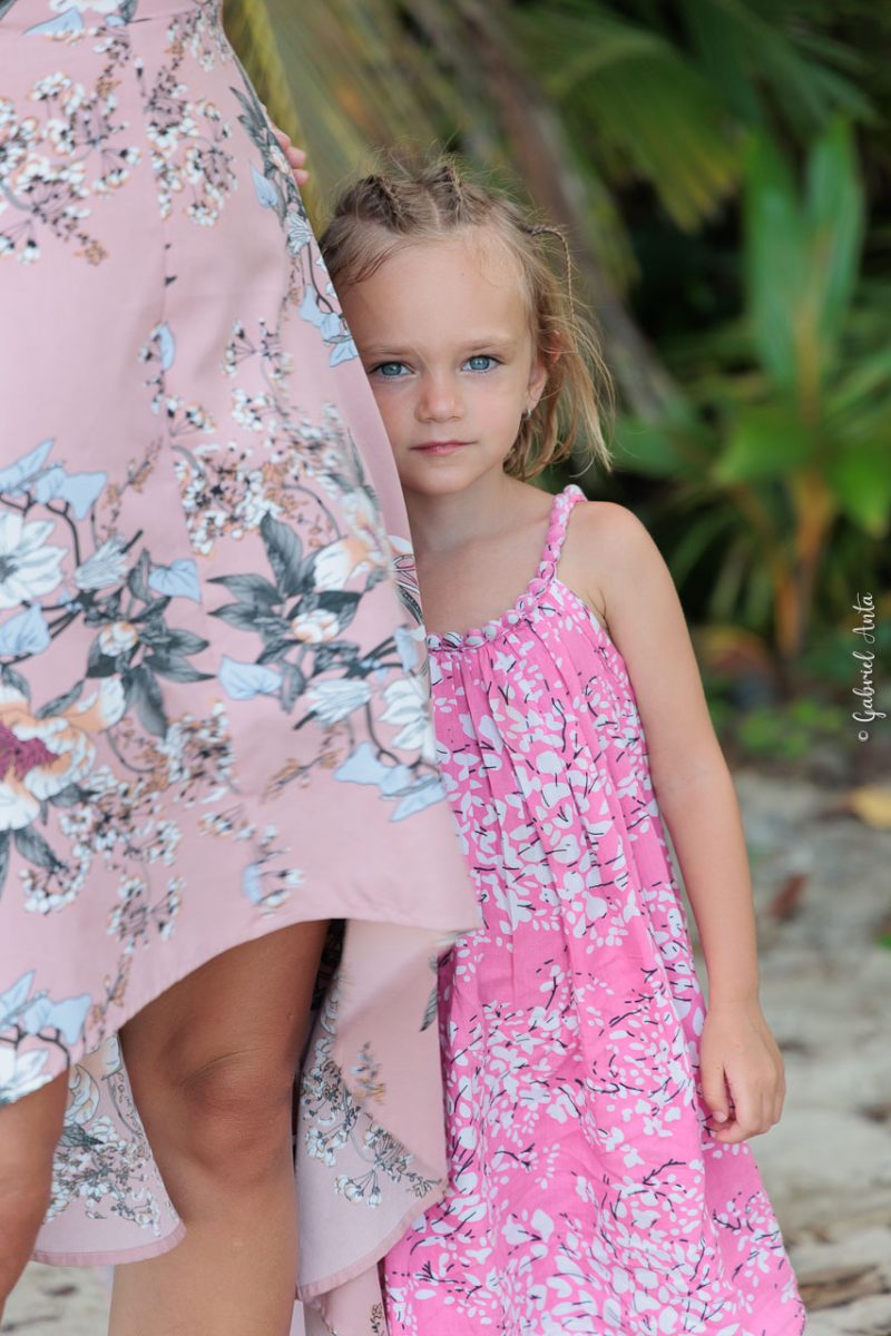 Family Photographer in Puerto Viejo, Costa Rica – Beach & Jungle Sessions