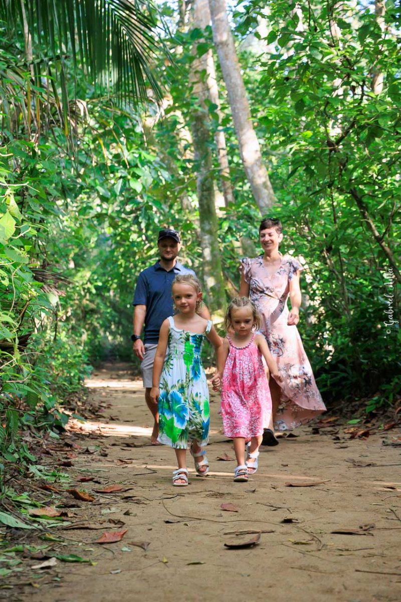 Family Photographer in Puerto Viejo, Costa Rica – Beach & Jungle Sessions