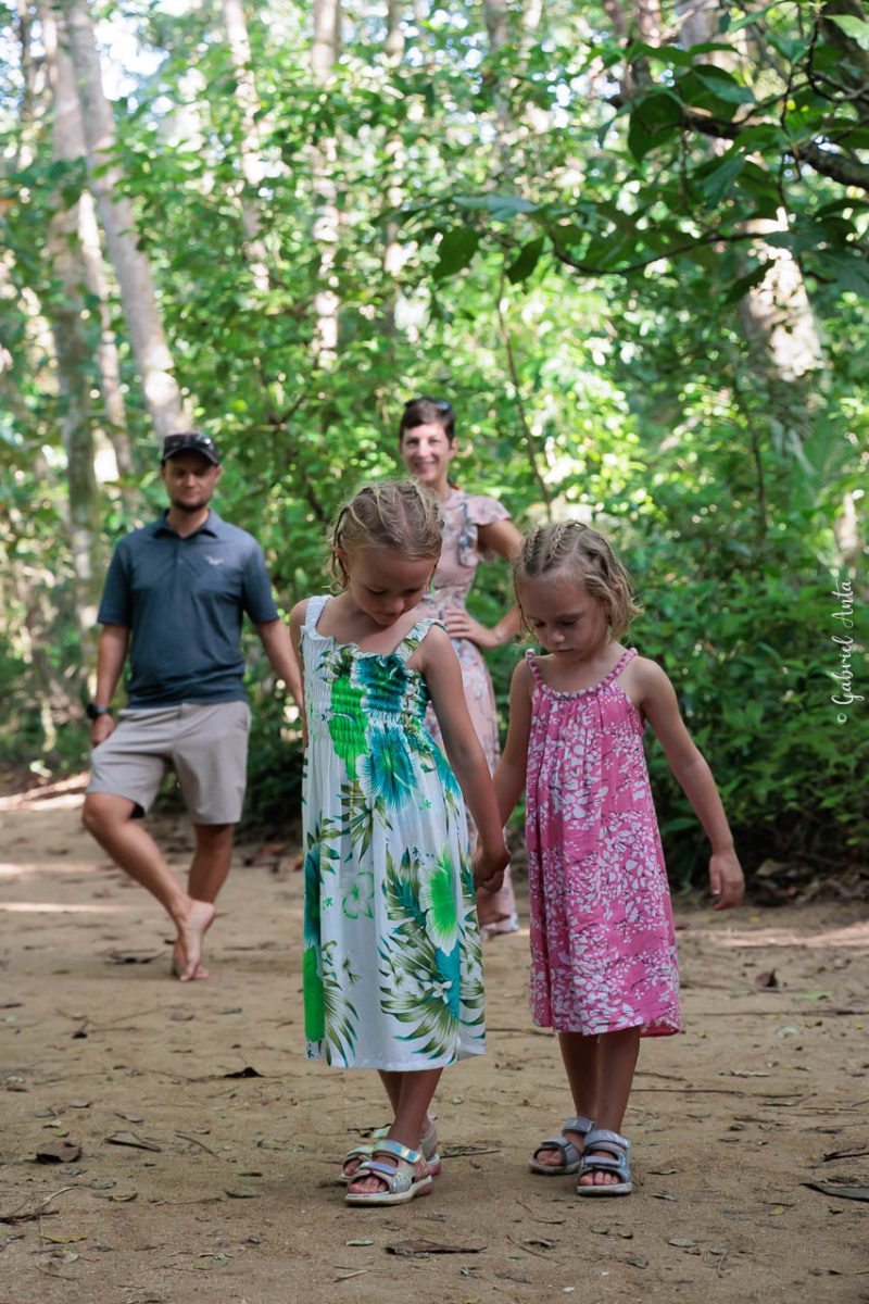 Family Photographer in Puerto Viejo, Costa Rica – Beach & Jungle Sessions