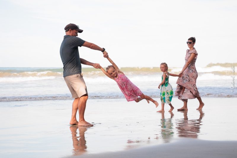 Family Photographer in Puerto Viejo, Costa Rica – Beach & Jungle Sessions