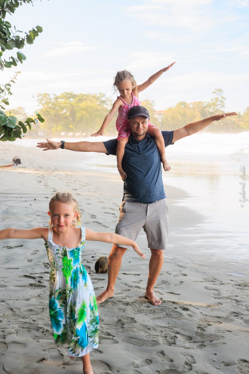 Family Photographer in Puerto Viejo, Costa Rica – Beach & Jungle Sessions